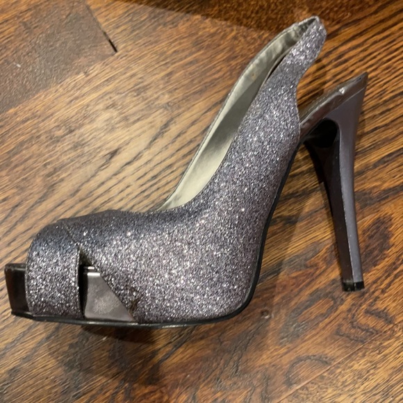 Guess charcoal sparkle heels - Picture 2 of 6